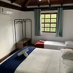 Geriba - Piscina De Vidro Com Hidromassagem - 12 Pessoas