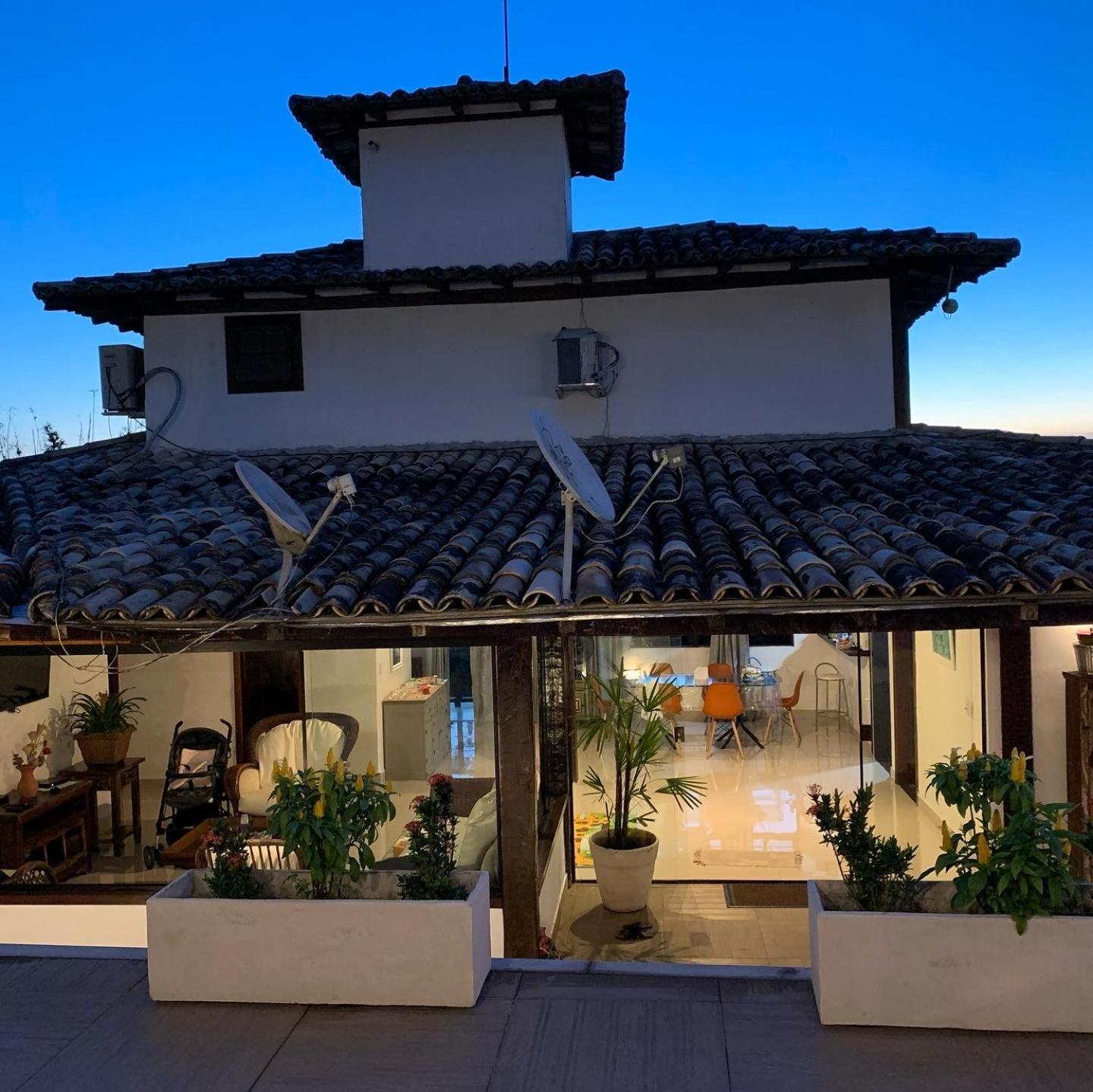 Сasa de vacaciones Geriba - Piscina De Vidro Com Hidromassagem - 12 Pessoas *